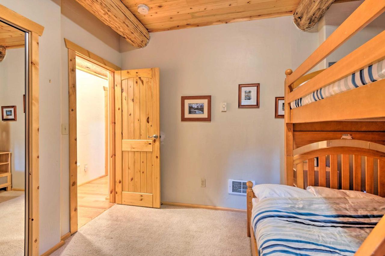 Riverfront Gold Bar Log Cabin Near Stevens Pass! Dış mekan fotoğraf