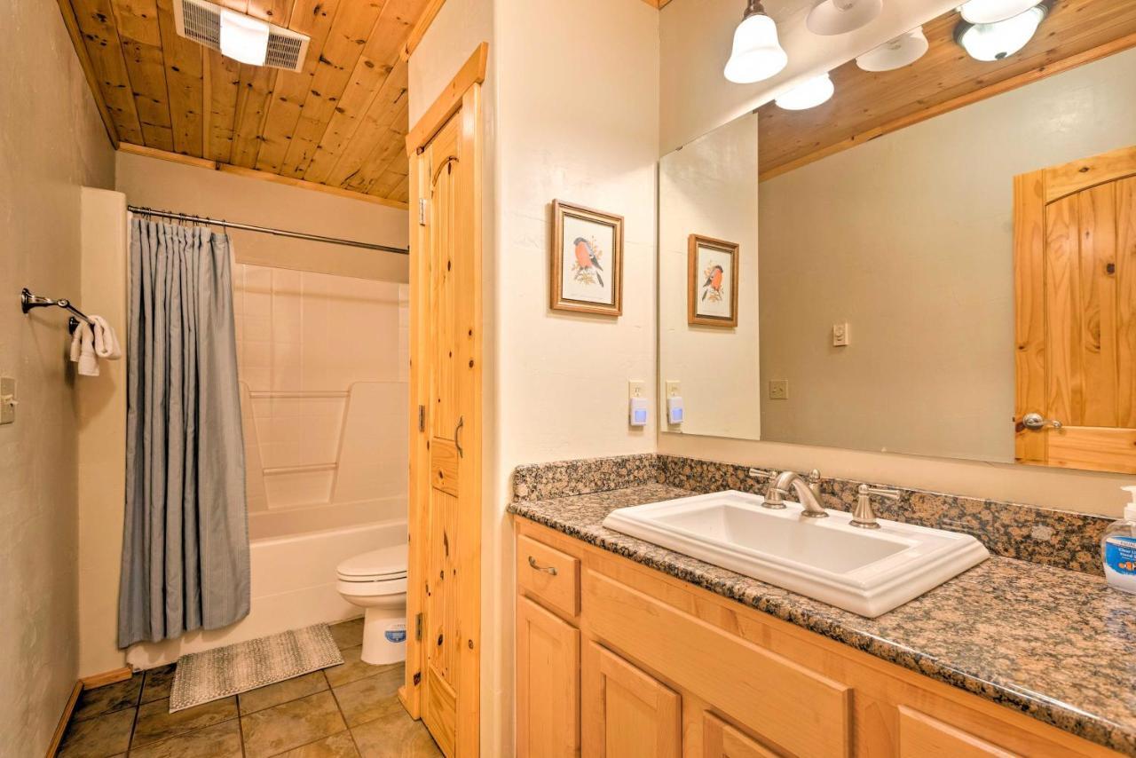Riverfront Gold Bar Log Cabin Near Stevens Pass! Dış mekan fotoğraf